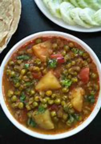 GREEN PEAS MASALA